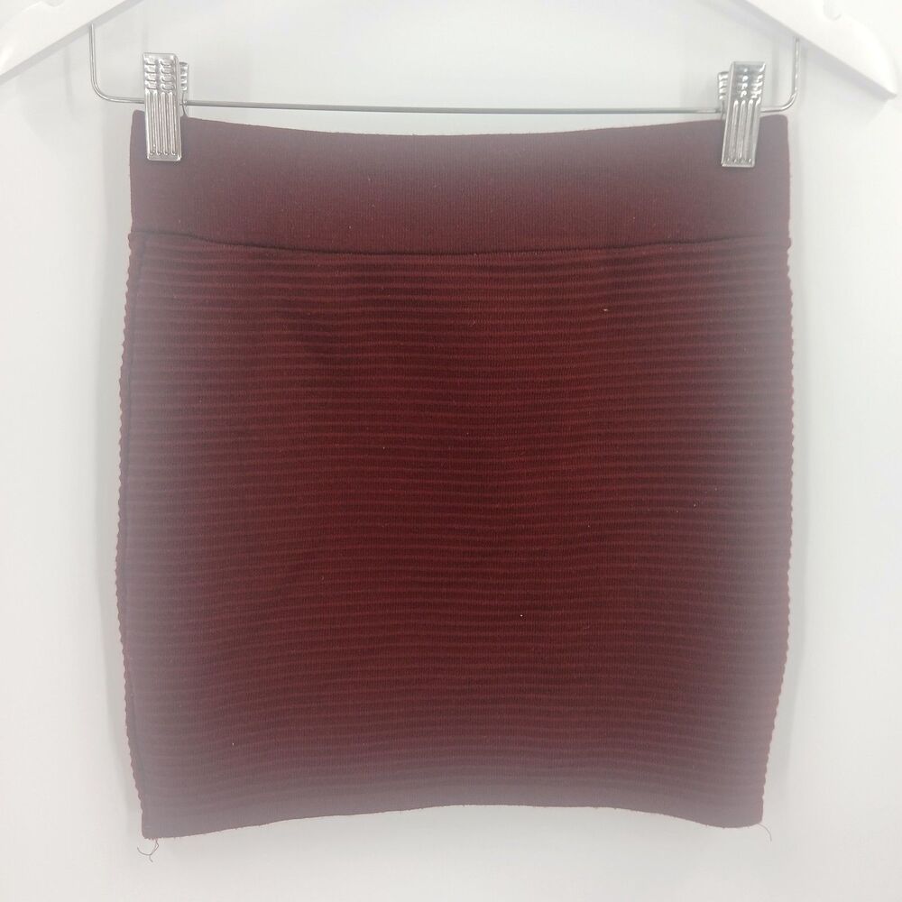 womens deep red burgundy maroon ribbed mini skirt size medium bodycon skirt y2k